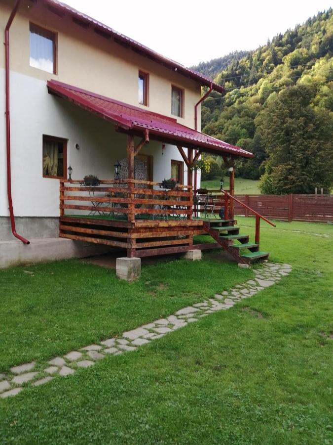 Vila Carmen Cazaci Екстер'єр фото