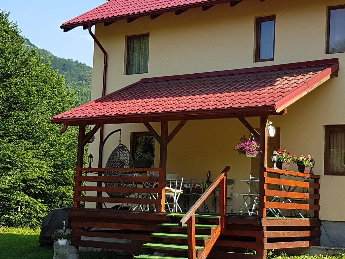 Vila Carmen Cazaci Екстер'єр фото