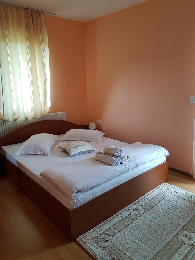 Vila Carmen Cazaci Екстер'єр фото